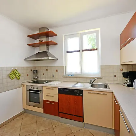Holiday home Petrovic - Kst250 By Interhome